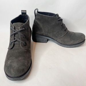 Noat Love Oily Midnight Dark Gray Suede Bootie Size 8